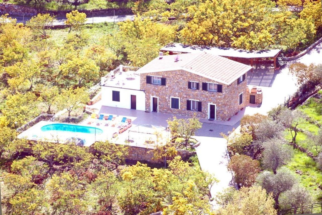 Agriturismo Le Mimose Imperia Dış mekan fotoğraf