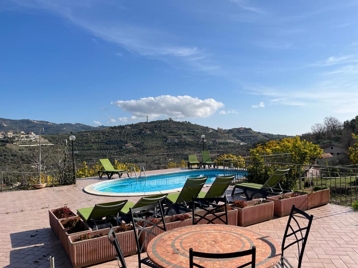 Agriturismo Le Mimose Imperia Dış mekan fotoğraf